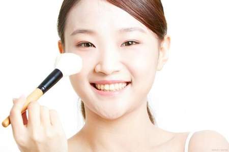 经常化妆对皮肤有什么影响吗